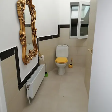 Apartment 1 Thaetner
